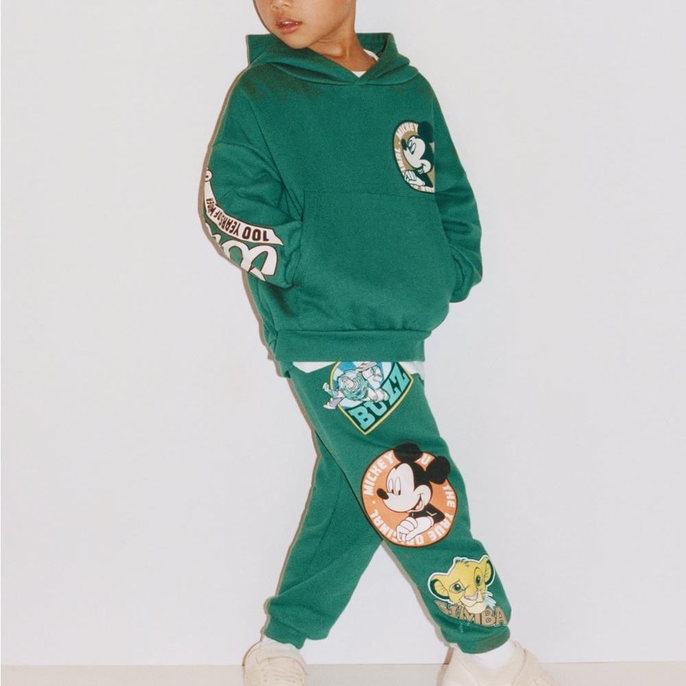 Zara MICKEY MOUSE AND FRIENDS © DISNEY 100TH anniversary PANTS & SWEATSHIRT
